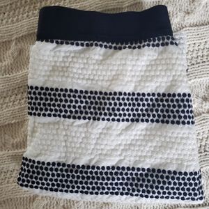 Ann Taylor skirt size 4 petite